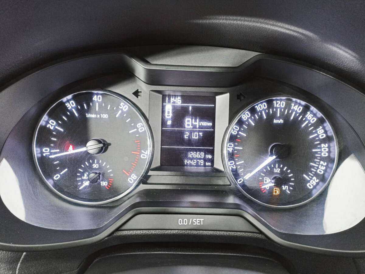 Купить Skoda Octavia с пробегом. Фото: #10