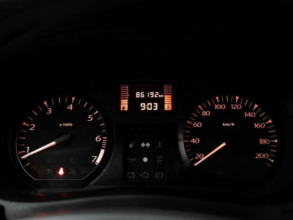 Купить Lada (ВАЗ) Largus с пробегом. Фото: #12