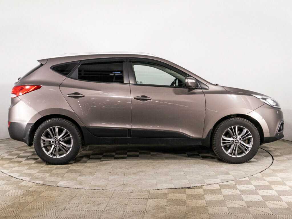 Купить Hyundai ix35 с пробегом. Фото: #3