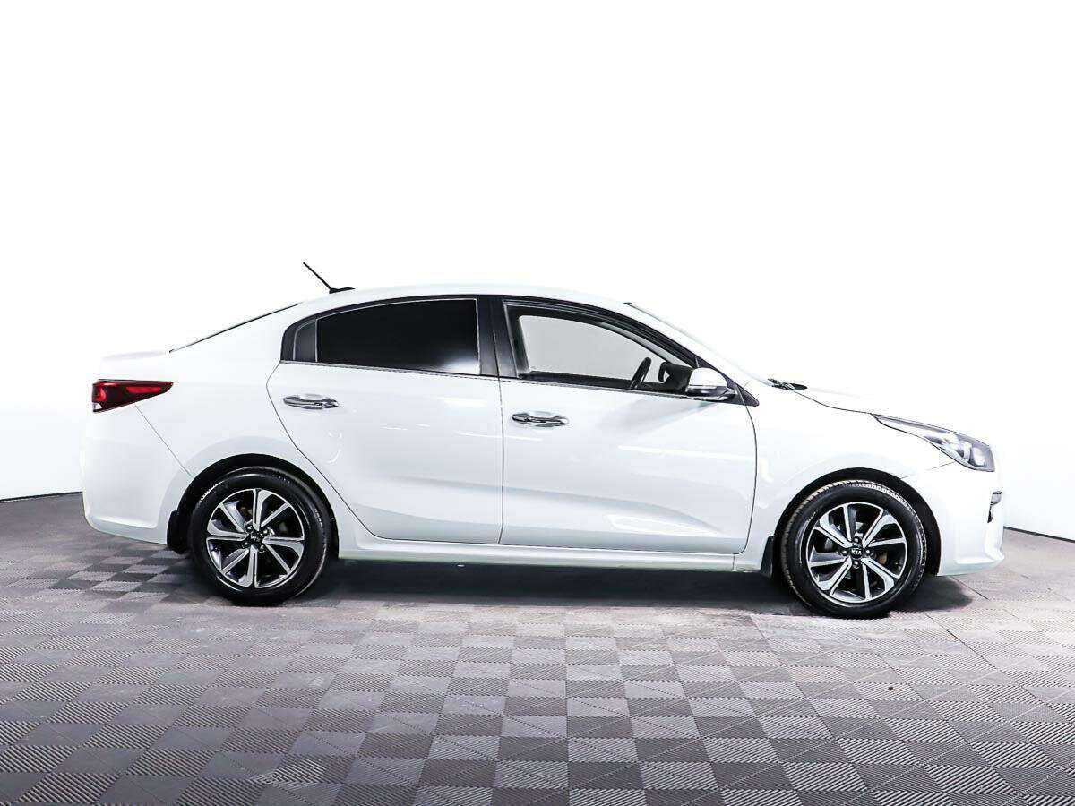 Купить Kia Rio с пробегом. Фото: #3
