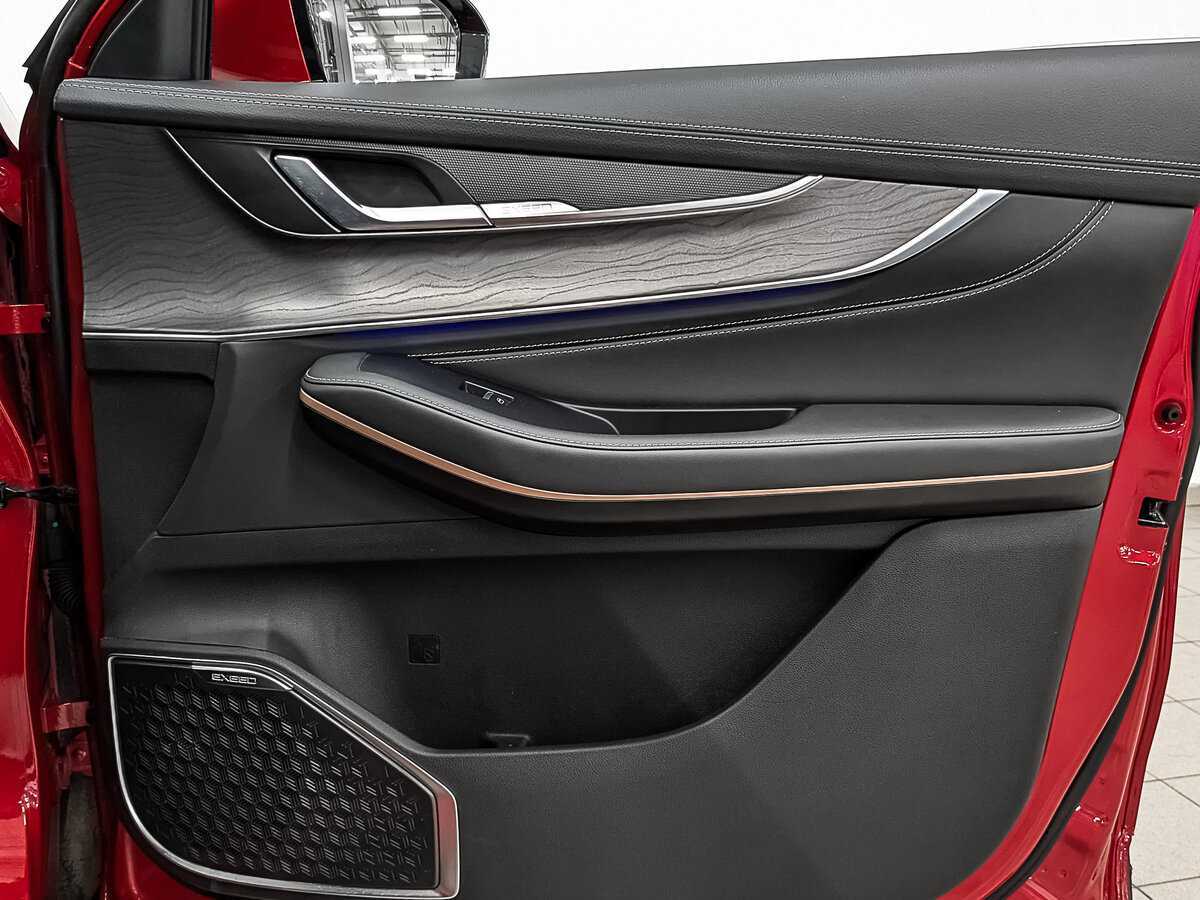 Купить EXEED LX с пробегом. Фото: #21