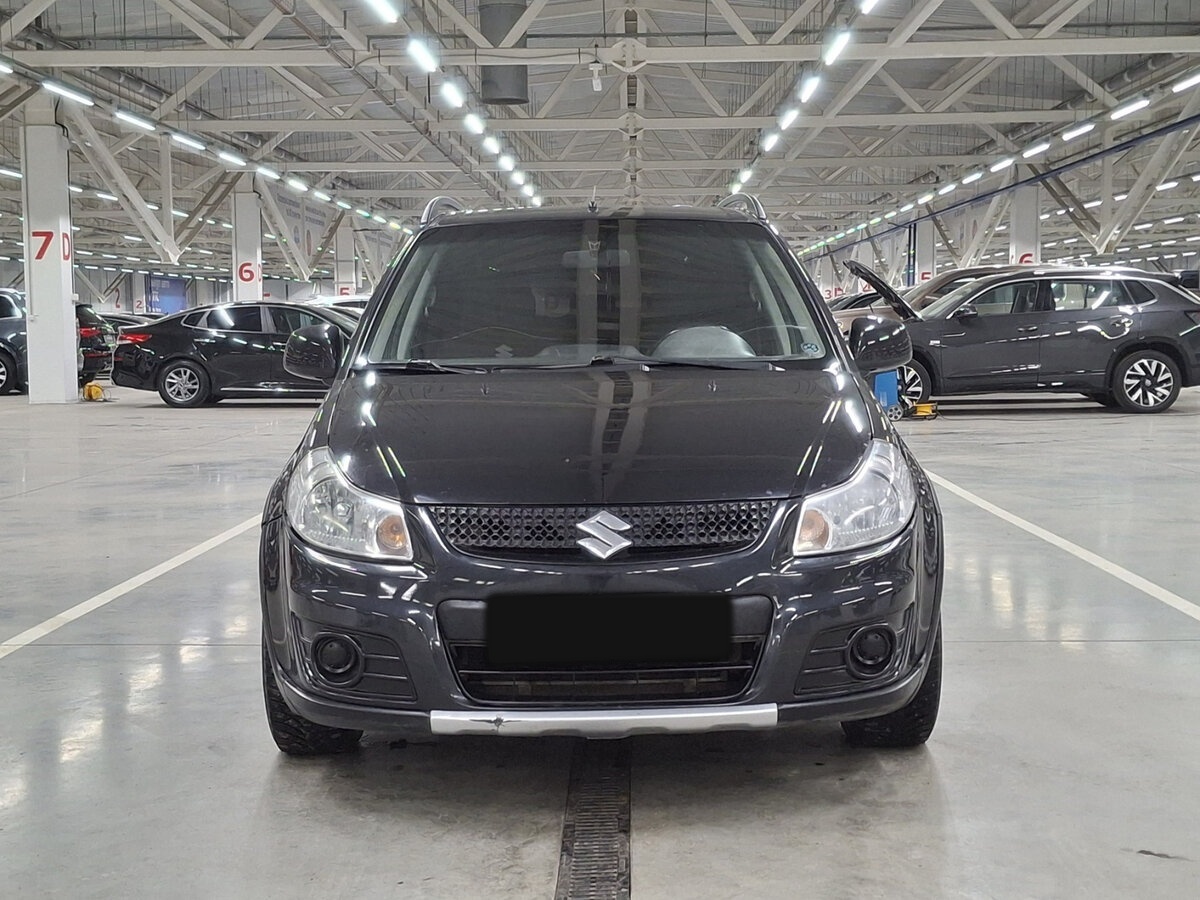 Купить Suzuki SX4 с пробегом. Фото: #1
