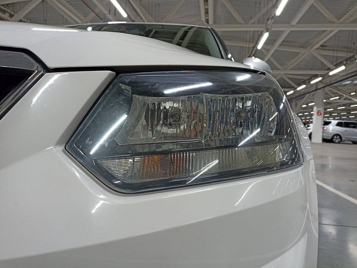 Купить Skoda Yeti с пробегом. Фото: #16