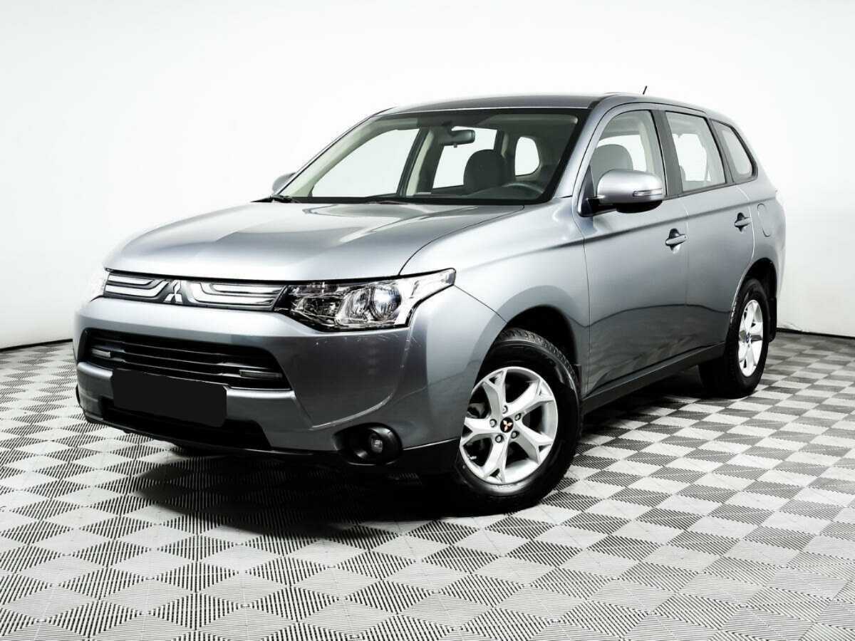 Купить Mitsubishi Outlander с пробегом. Фото: #0