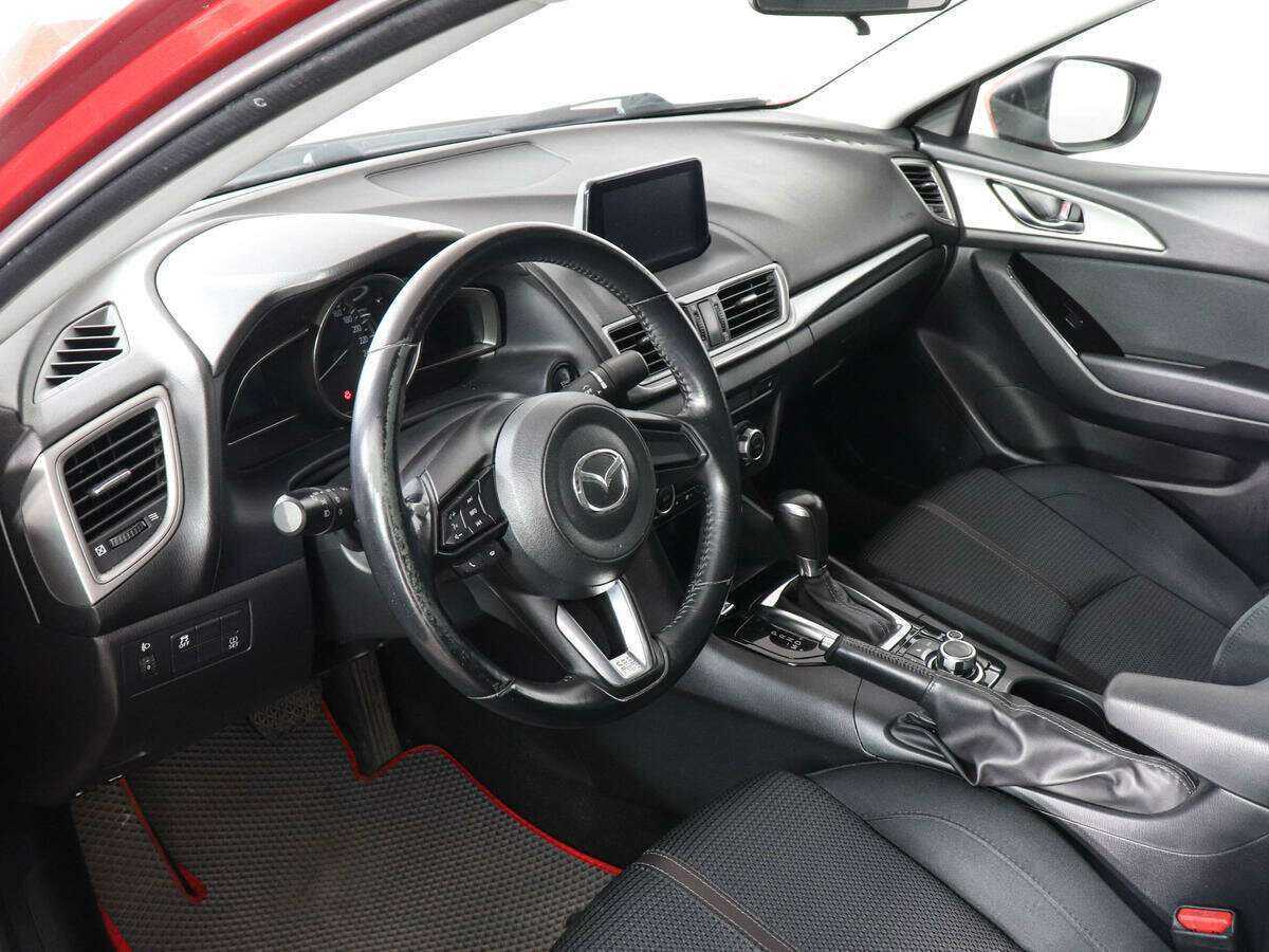 Купить Mazda 3 с пробегом. Фото: #8