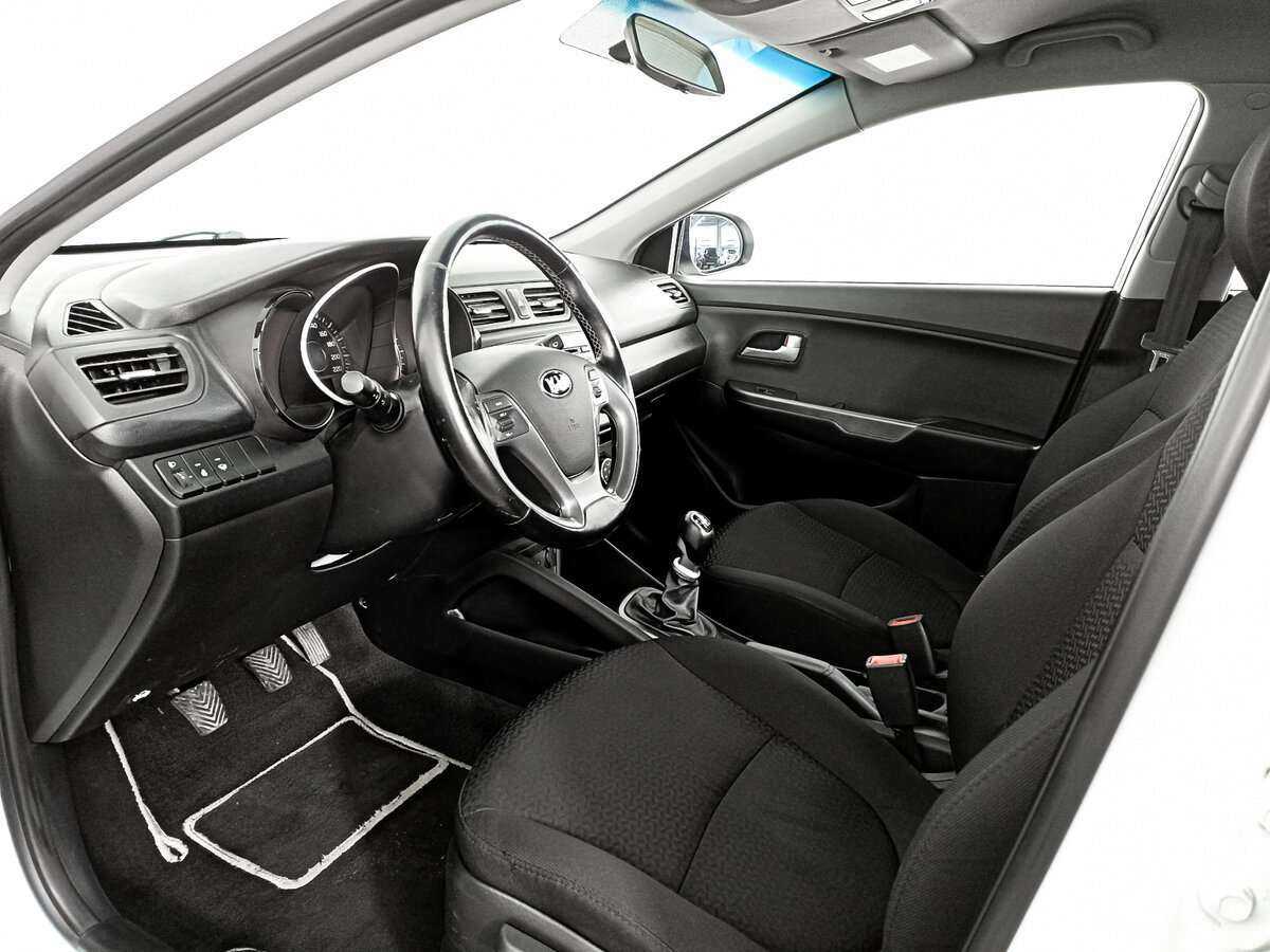 Купить Kia Rio с пробегом. Фото: #11