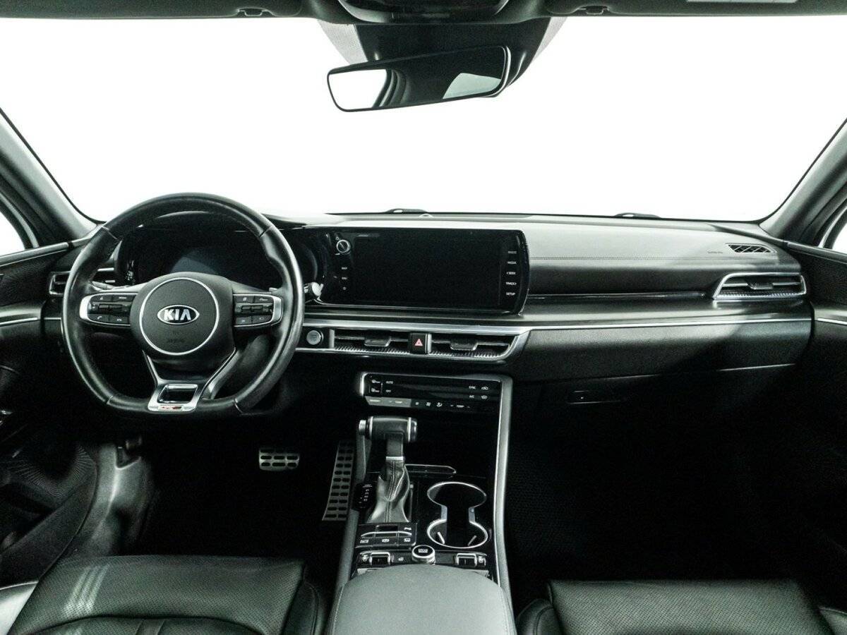 Купить Kia K5 с пробегом. Фото: #12