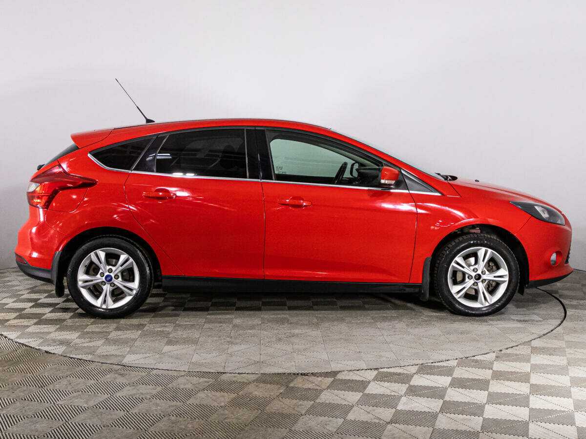 Купить Ford Focus с пробегом. Фото: #3