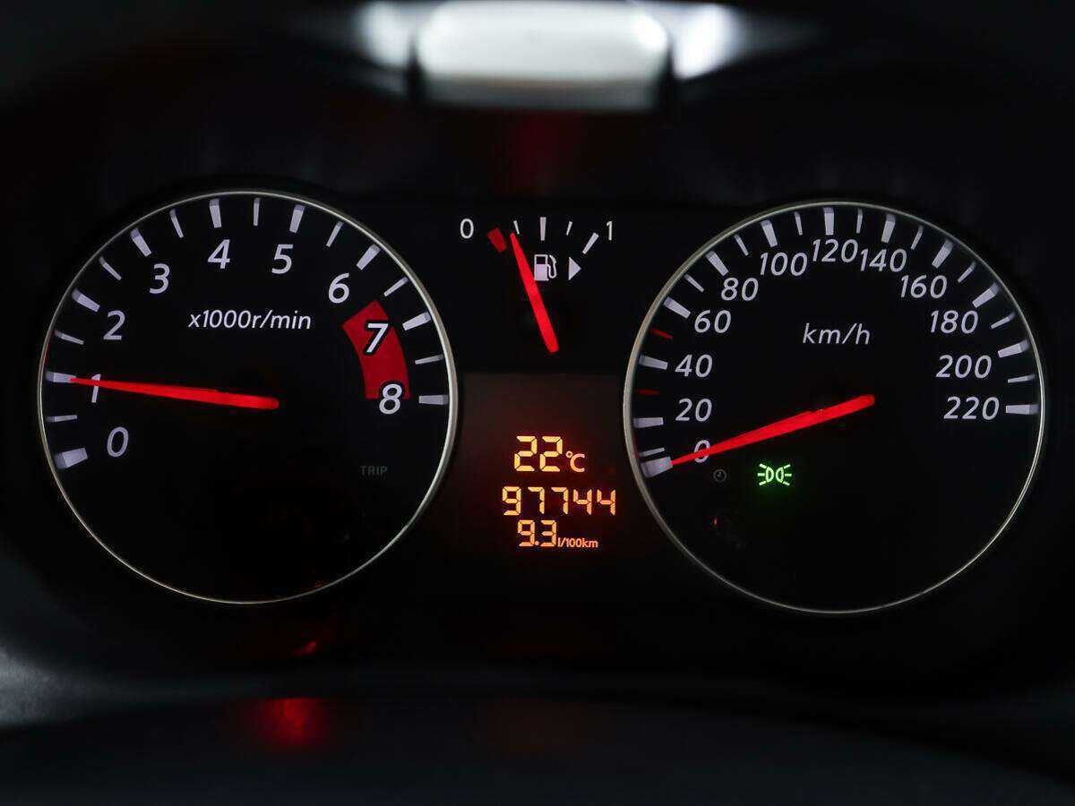 Купить Nissan Note с пробегом. Фото: #9