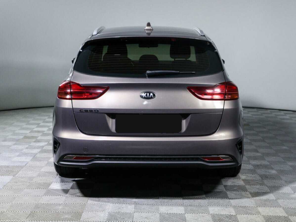 Купить Kia Ceed с пробегом. Фото: #5
