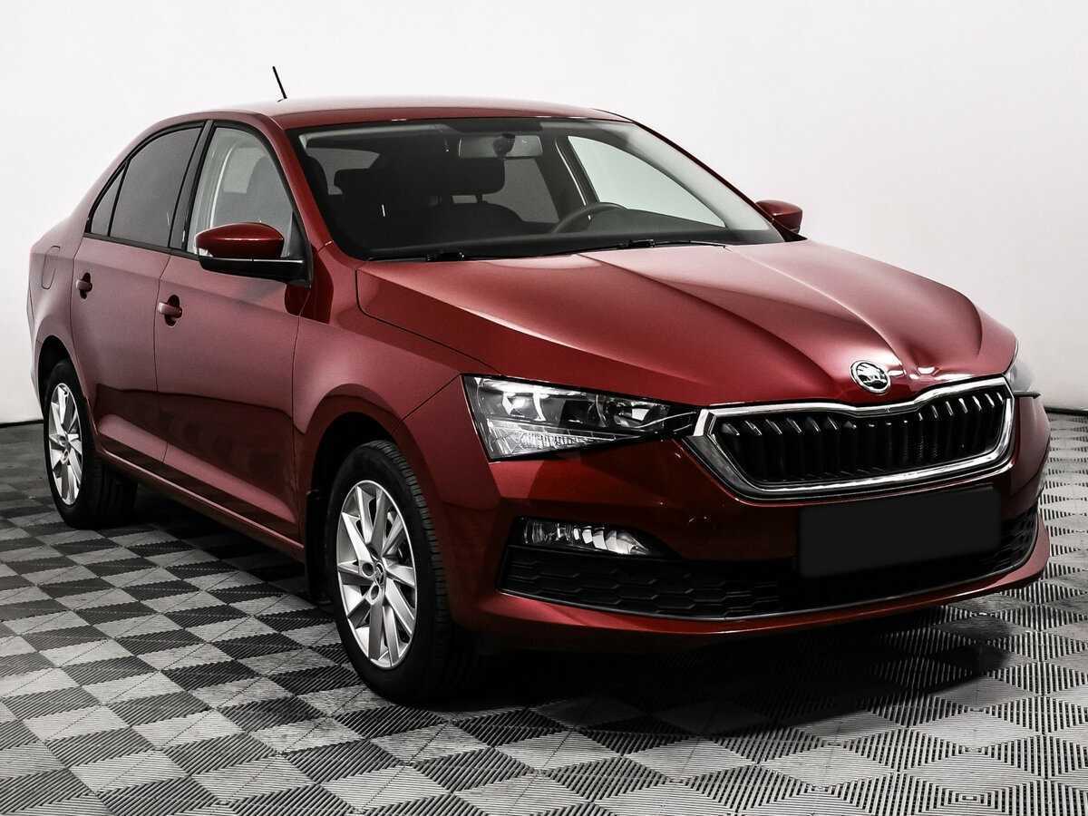 Купить Skoda Rapid с пробегом. Фото: #2