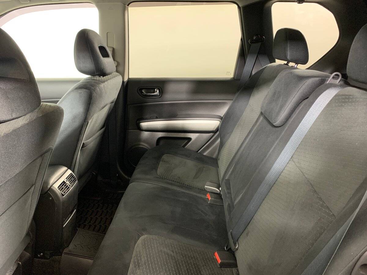 Купить Nissan X-Trail с пробегом. Фото: #18