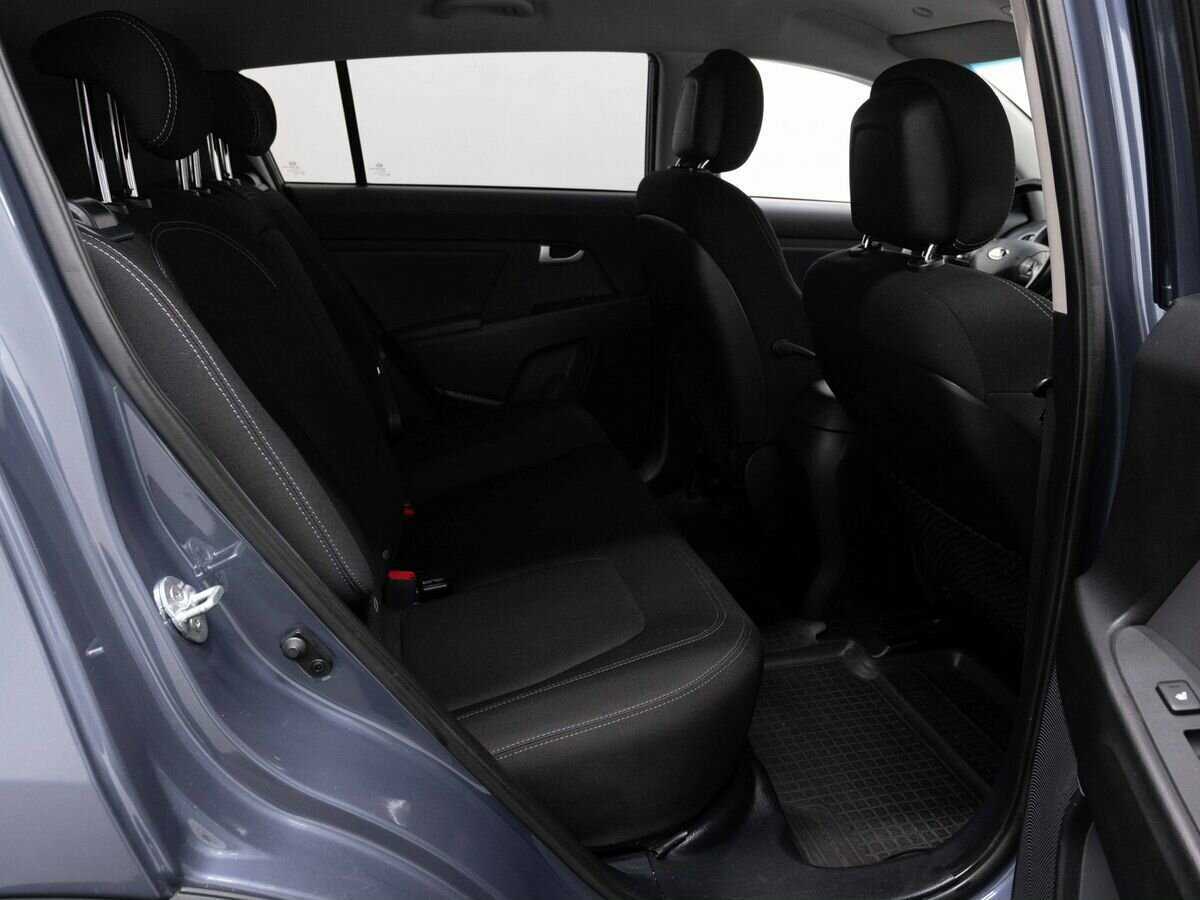 Купить Kia Sportage с пробегом. Фото: #10
