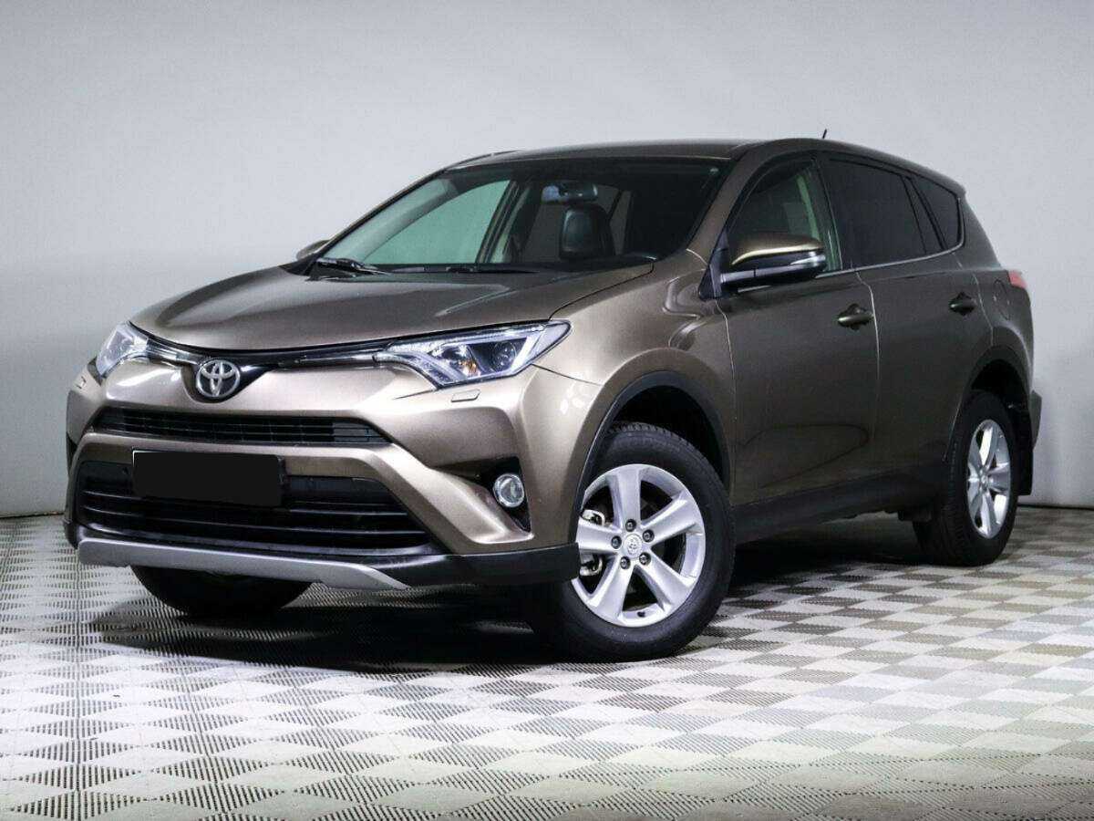 Купить Toyota RAV4 с пробегом. Посмотреть фото