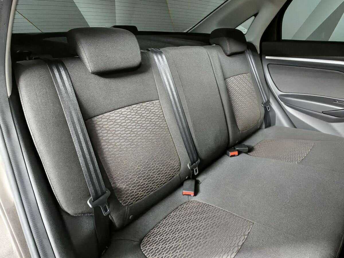 Купить Lada (ВАЗ) Vesta с пробегом. Фото: #12