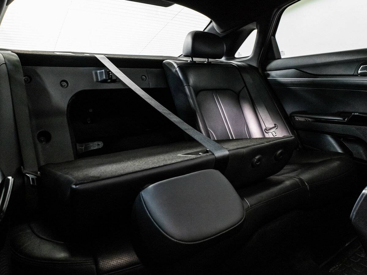 Купить Kia K5 с пробегом. Фото: #26