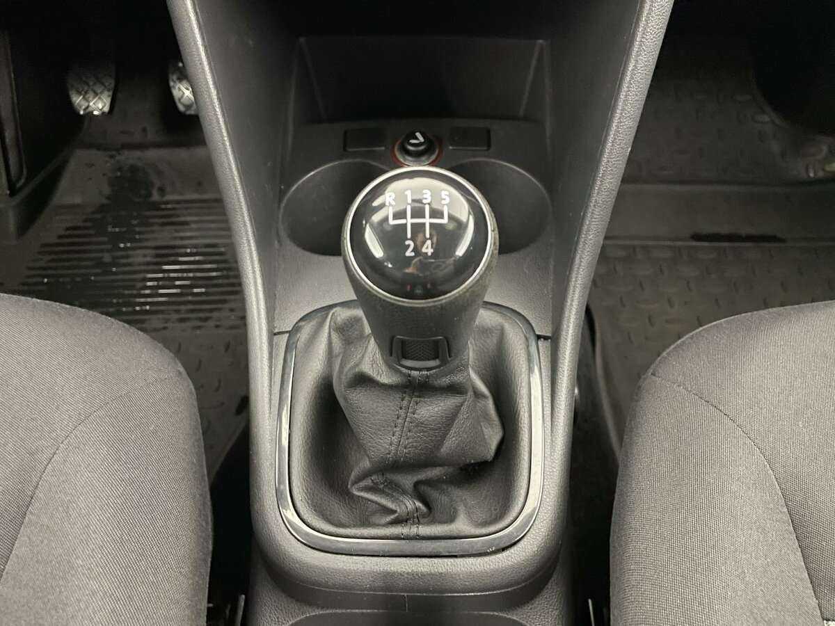 Купить Volkswagen Polo с пробегом. Фото: #12