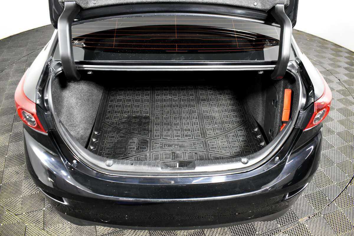 Купить Mazda 3 с пробегом. Фото: #7