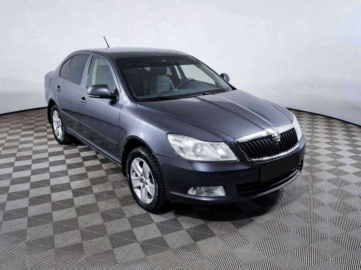 Купить Skoda Octavia с пробегом. Фото: #2