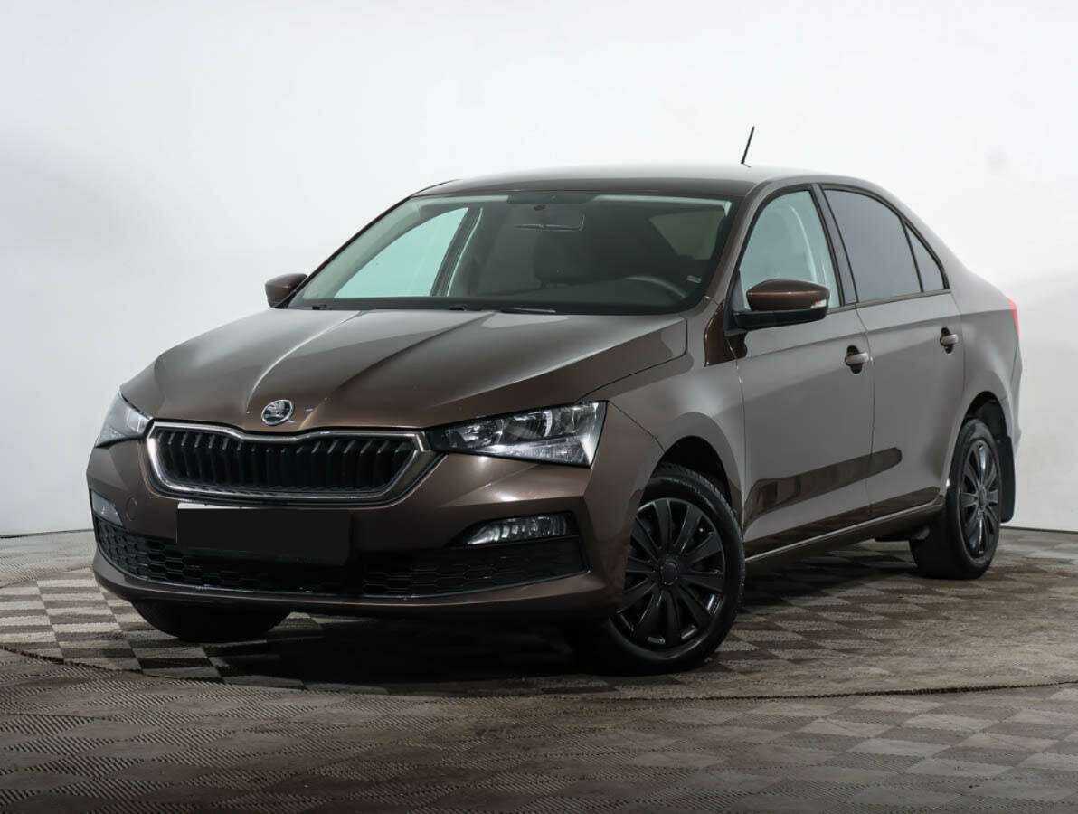 Купить Skoda Rapid с пробегом. Посмотреть фото
