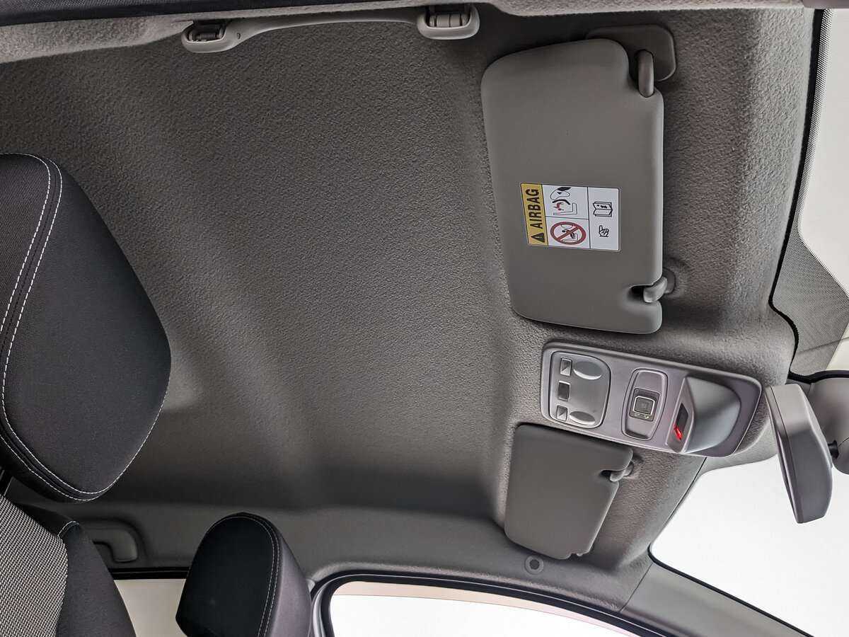 Купить Renault Kaptur с пробегом. Фото: #17