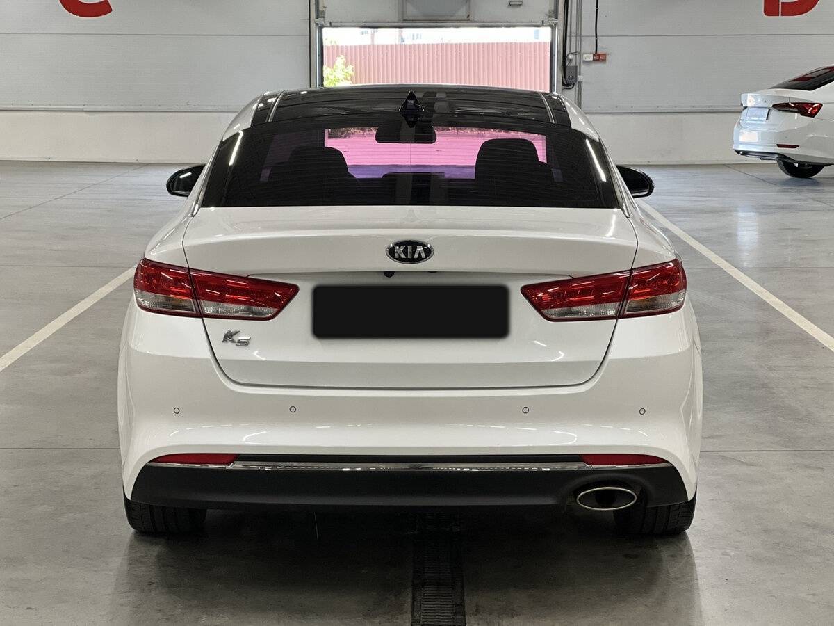 Купить Kia K5 с пробегом. Фото: #5