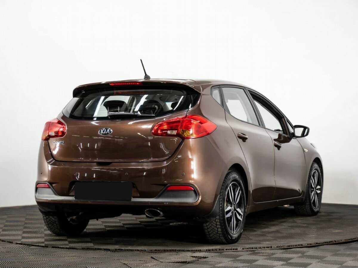 Купить Kia Ceed с пробегом. Фото: #3