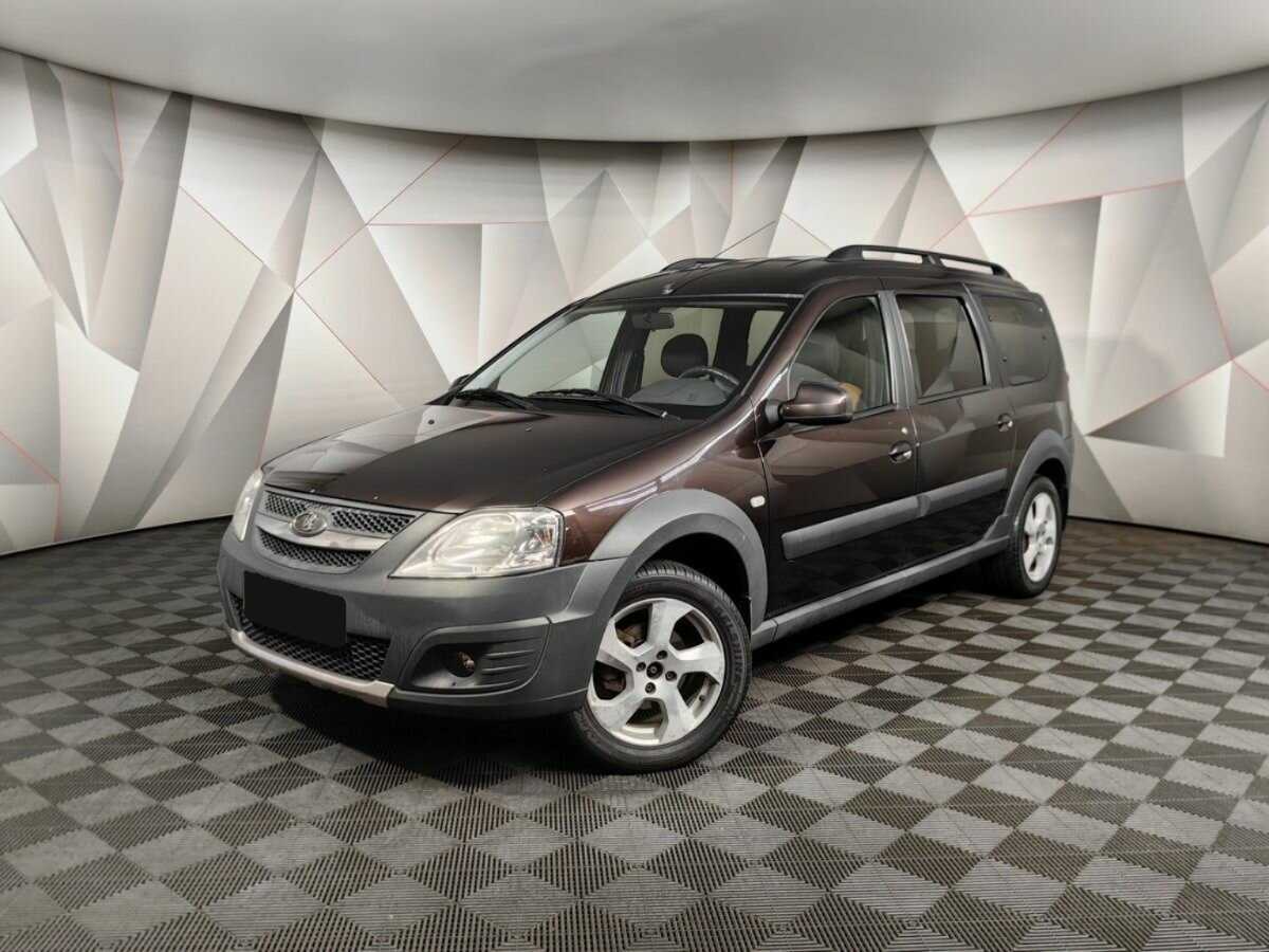 Купить Lada (ВАЗ) Largus с пробегом. Посмотреть фото