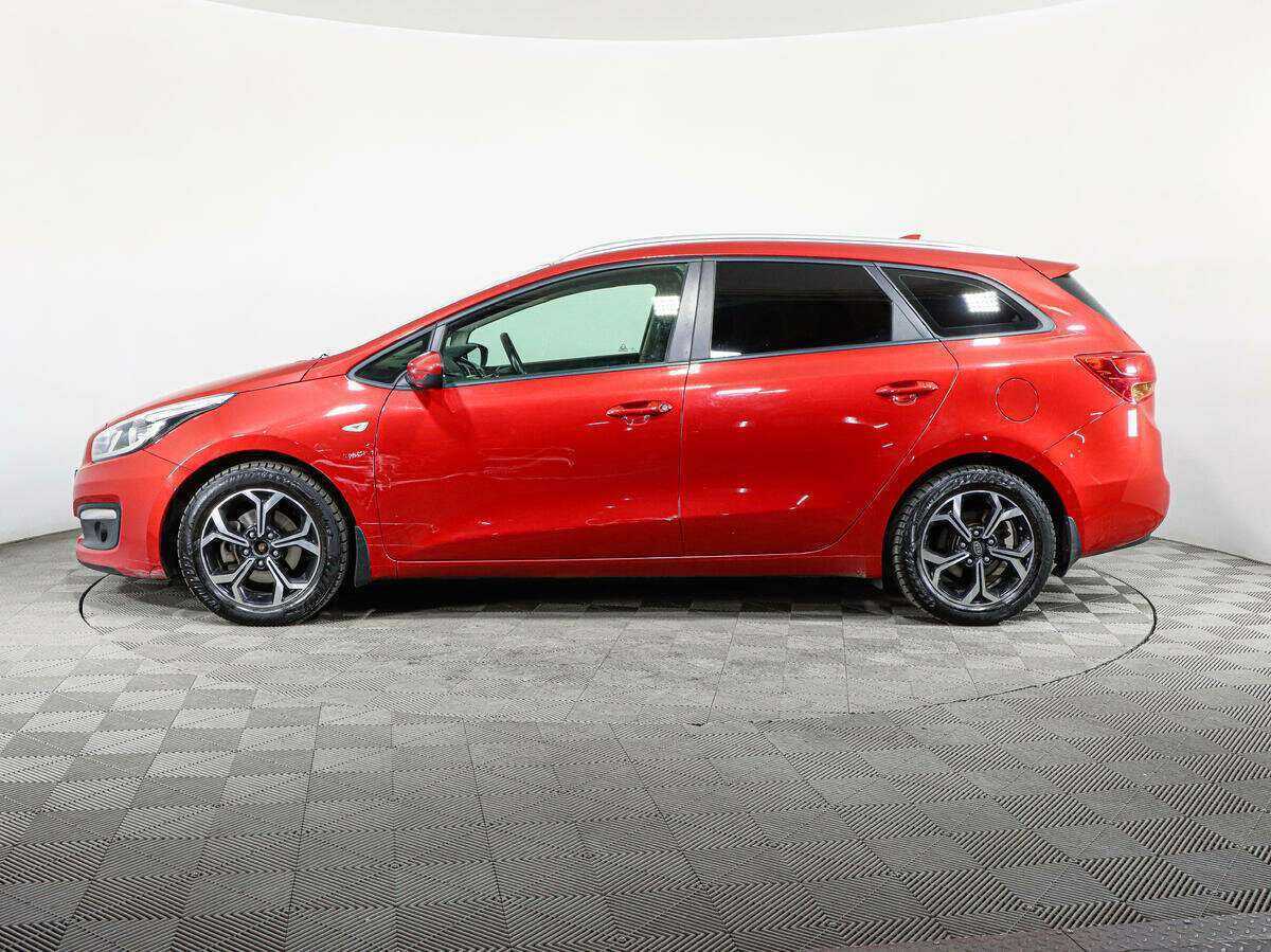 Купить Kia Ceed с пробегом. Фото: #7