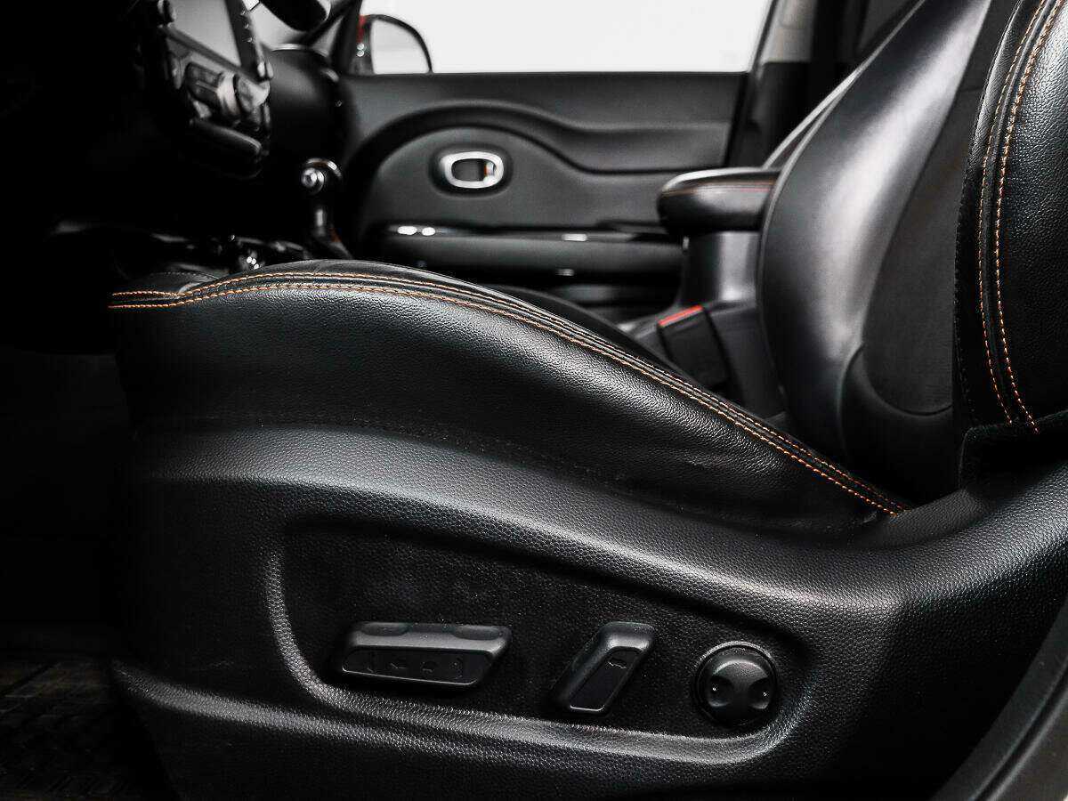 Купить Kia Soul с пробегом. Фото: #8