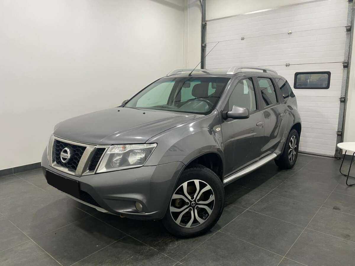 Купить Nissan Terrano с пробегом. Фото: #0