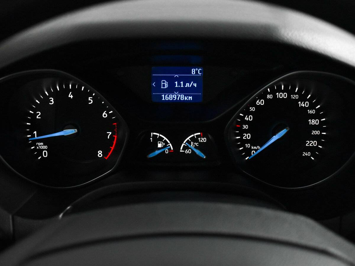 Купить Ford Focus с пробегом. Фото: #17