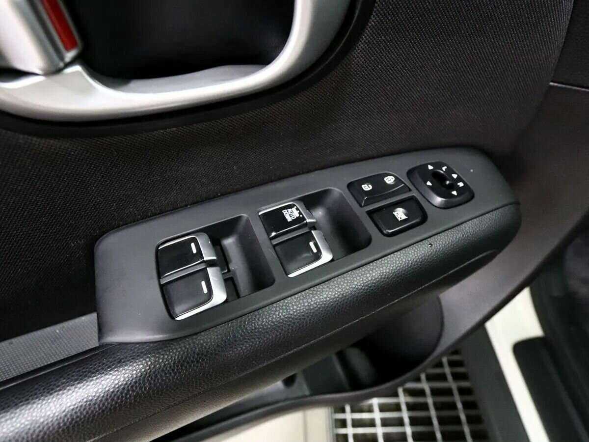 Купить Kia Soul с пробегом. Фото: #12