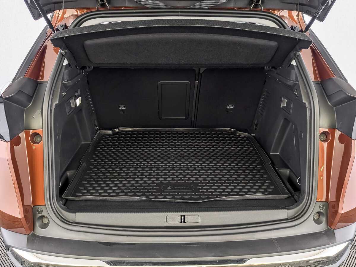 Купить Peugeot 3008 с пробегом. Фото: #9