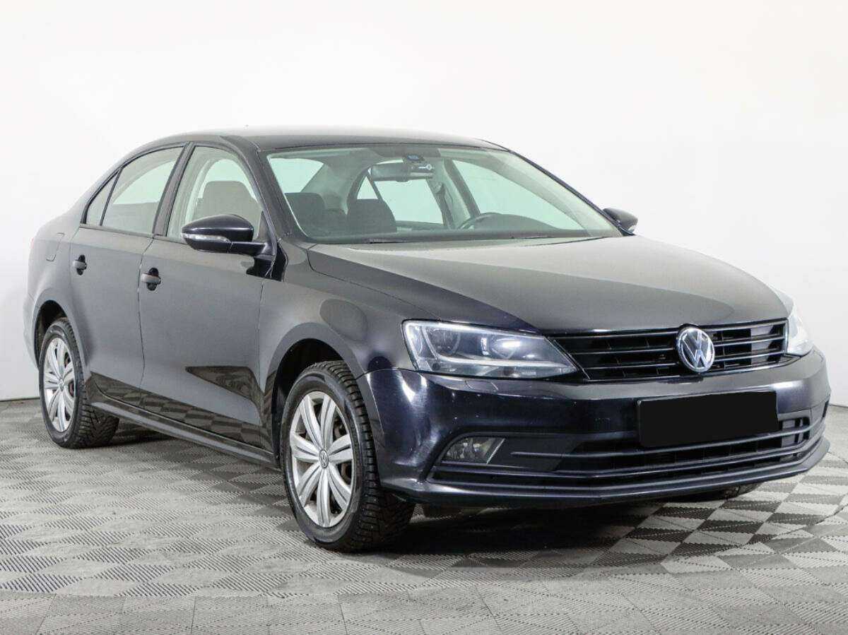 Купить Volkswagen Jetta с пробегом. Фото: #2