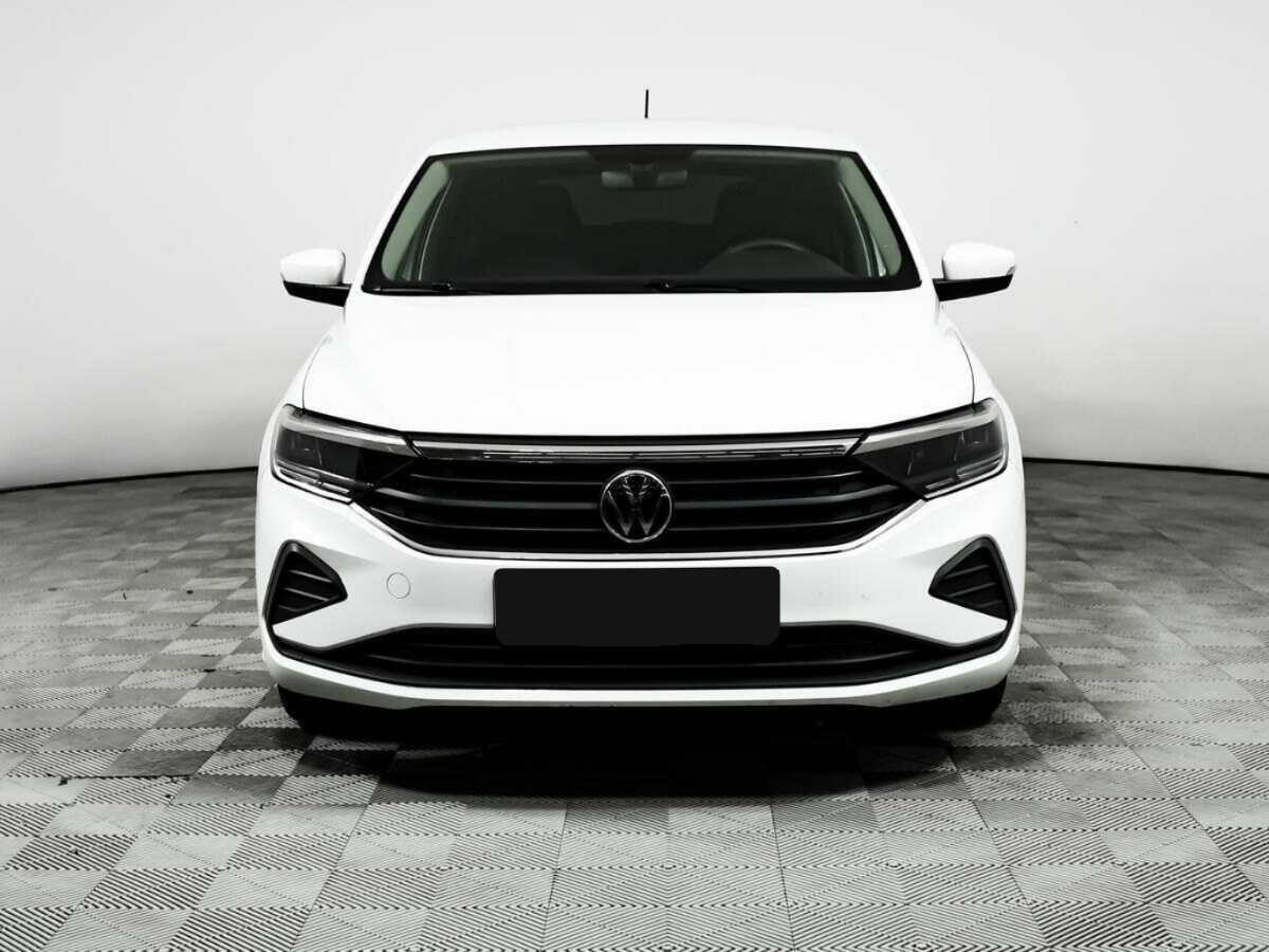 Купить Volkswagen Polo с пробегом. Фото: #1