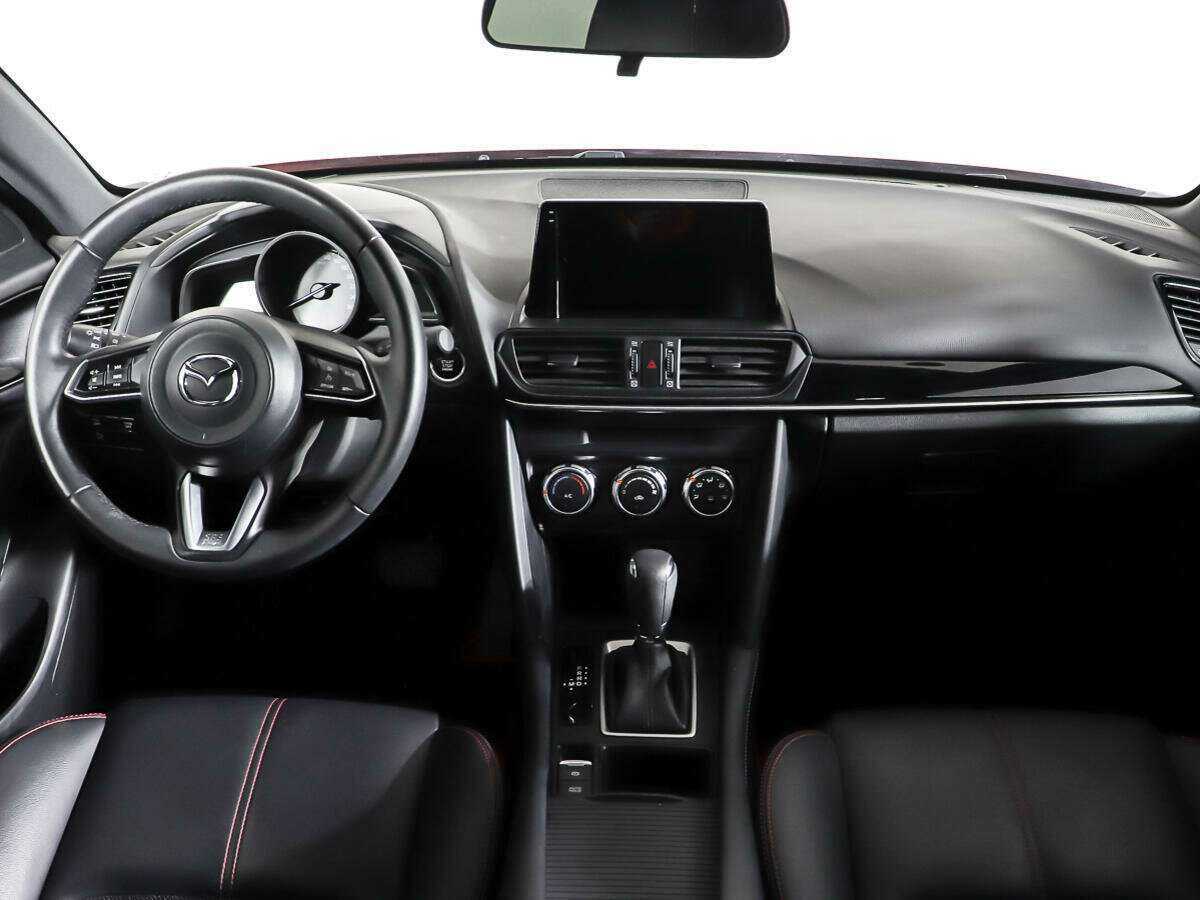 Купить Mazda CX-4 с пробегом. Фото: #9
