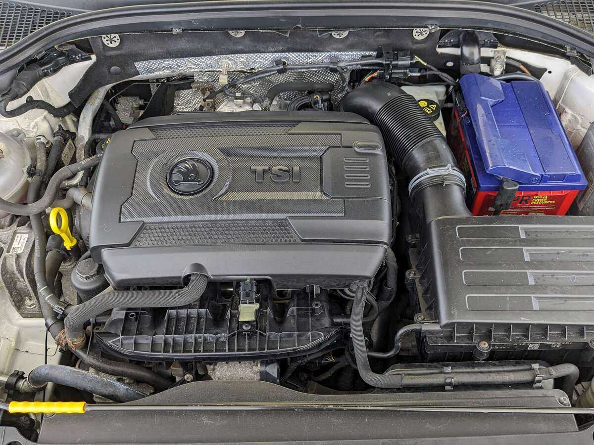 Купить Skoda Octavia с пробегом. Фото: #7