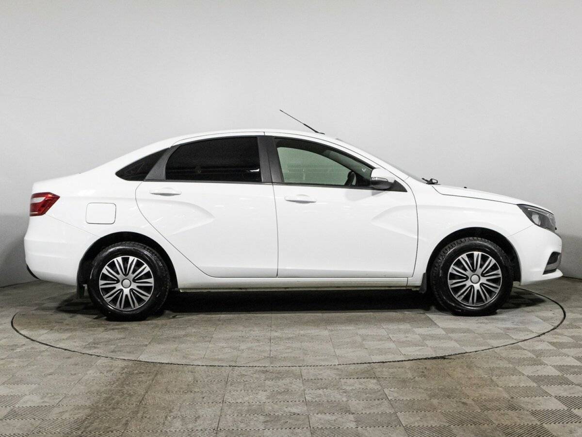 Купить Lada (ВАЗ) Vesta с пробегом. Фото: #3