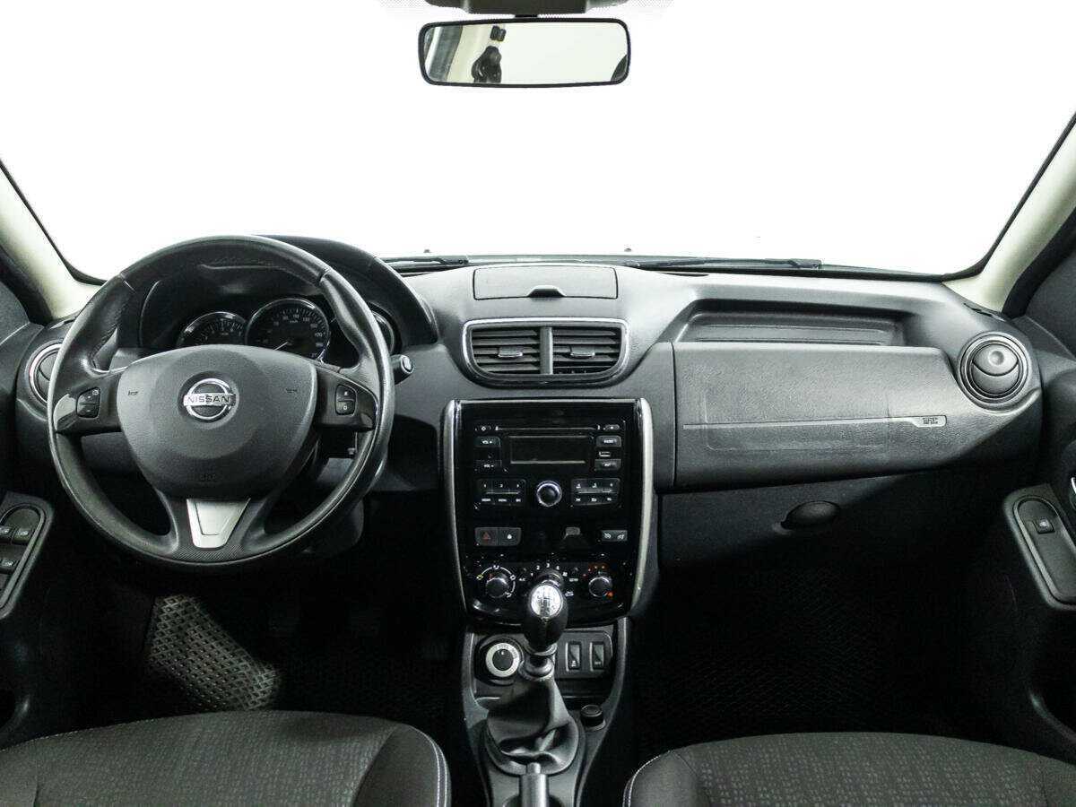 Купить Nissan Terrano с пробегом. Фото: #12