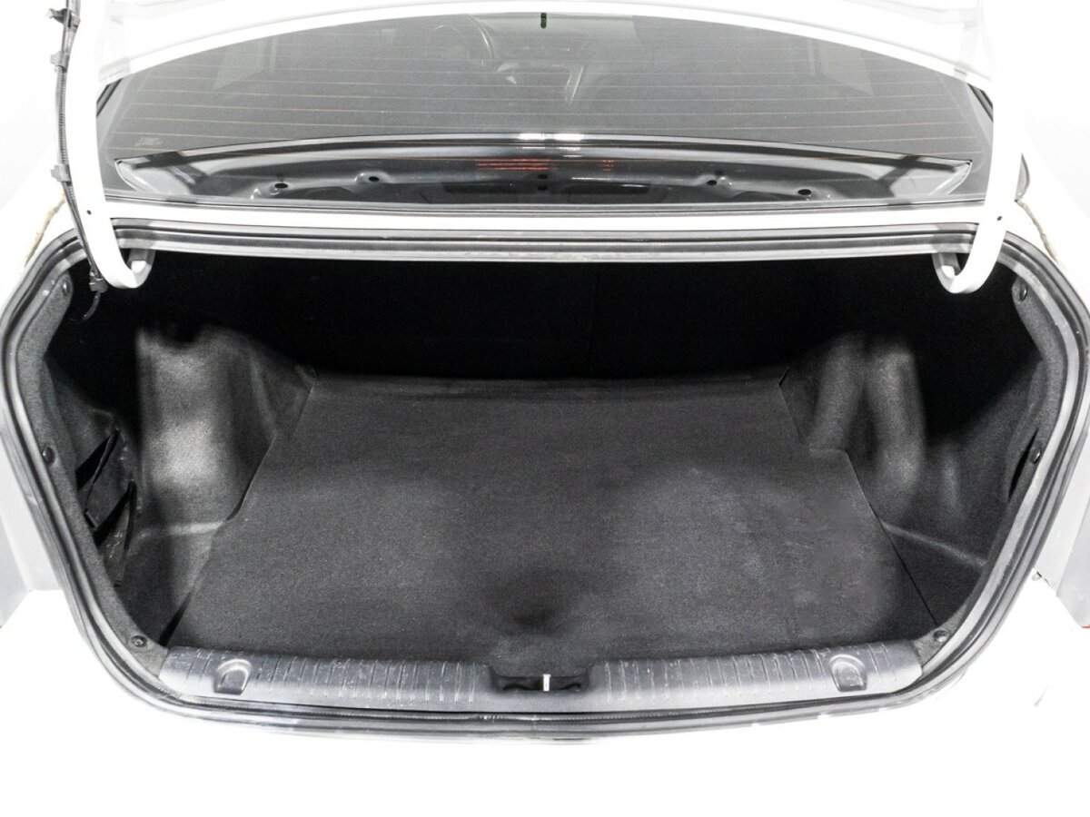 Купить Kia Rio с пробегом. Фото: #13