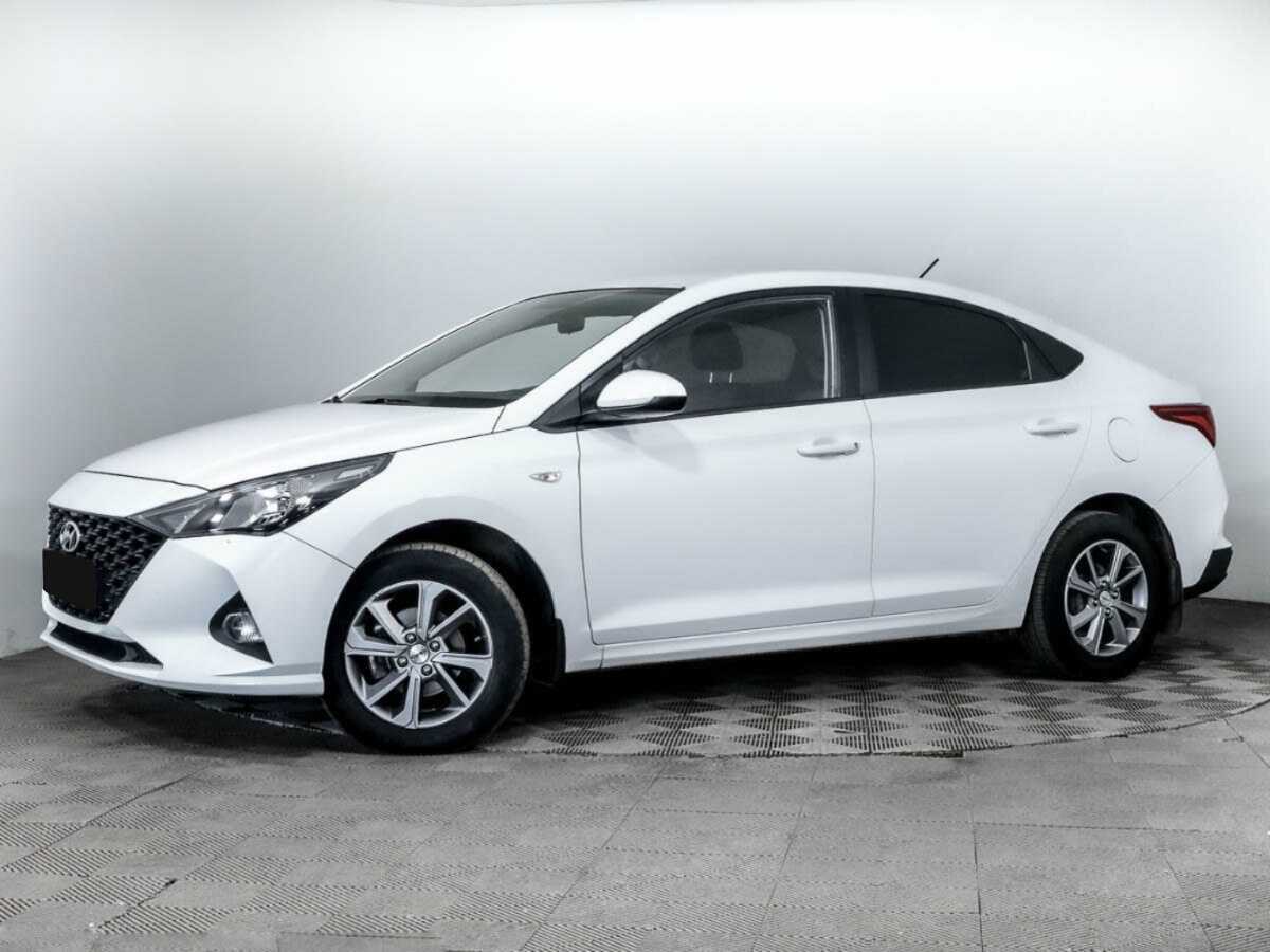 Купить Hyundai Solaris с пробегом. Фото: #0