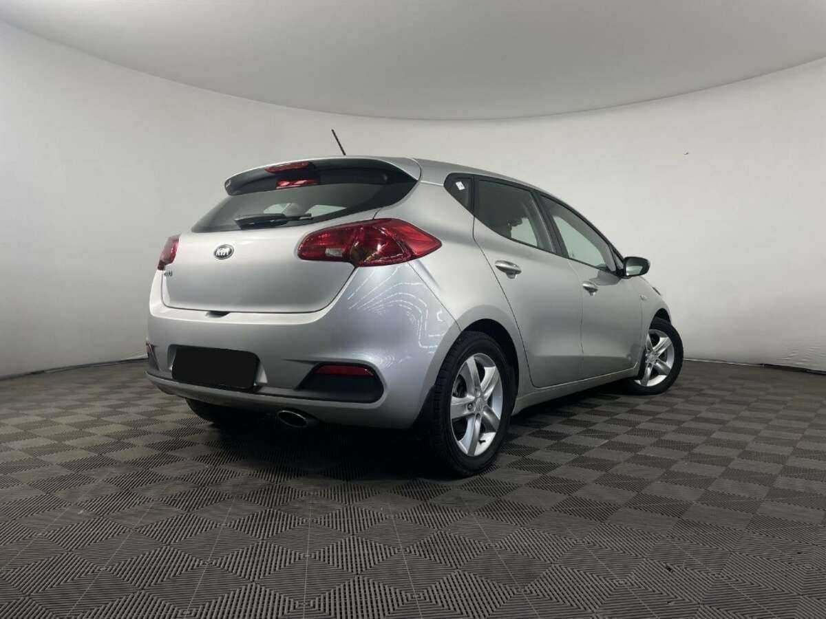 Купить Kia Ceed с пробегом. Фото: #5