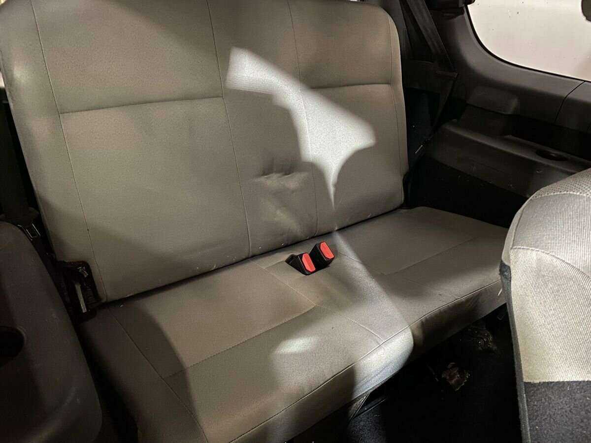 Купить Lada (ВАЗ) Largus с пробегом. Фото: #11