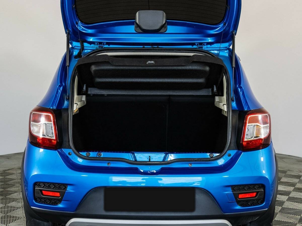 Купить Renault Sandero с пробегом. Фото: #14