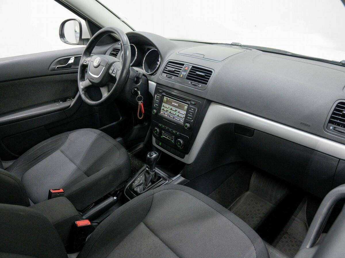 Купить Skoda Yeti с пробегом. Фото: #6