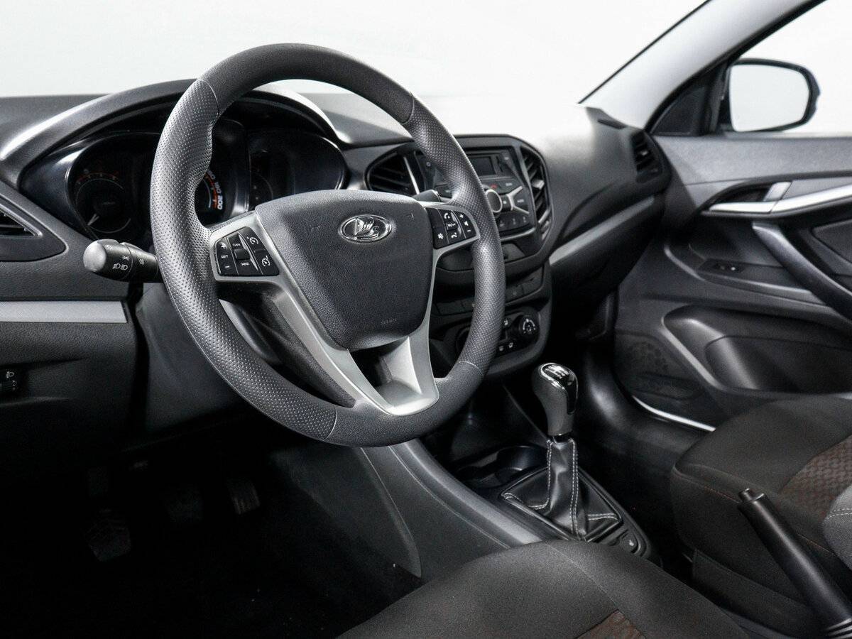 Купить Lada (ВАЗ) Vesta с пробегом. Фото: #10