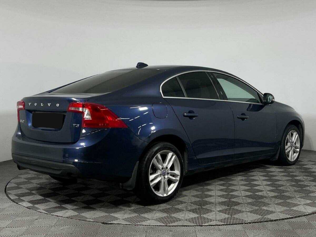 Купить Volvo S60 с пробегом. Фото: #4
