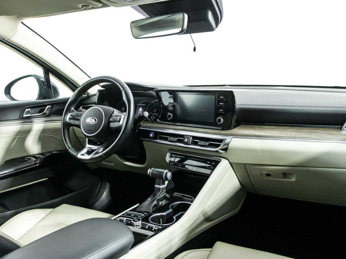 Купить Kia K5 с пробегом. Фото: #8