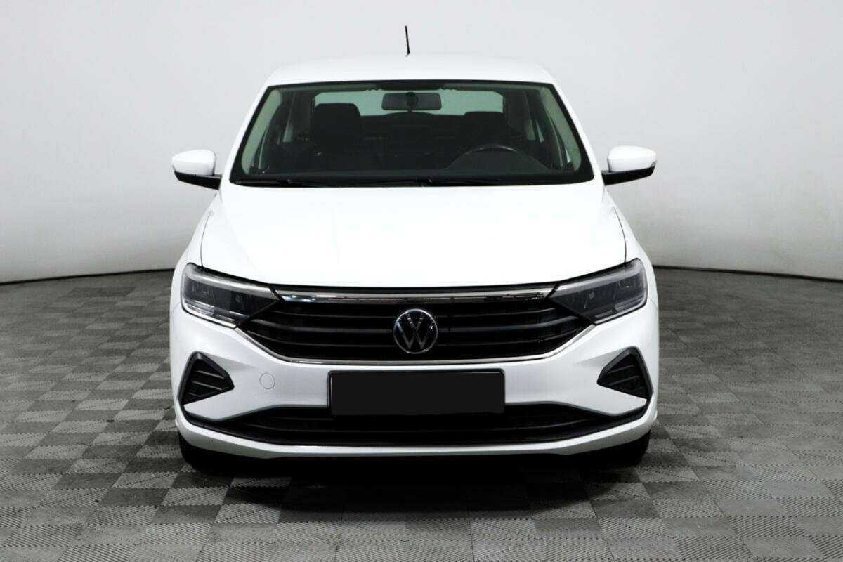 Купить Volkswagen Polo с пробегом. Фото: #1